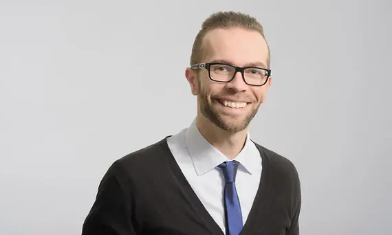 holger.gruenert