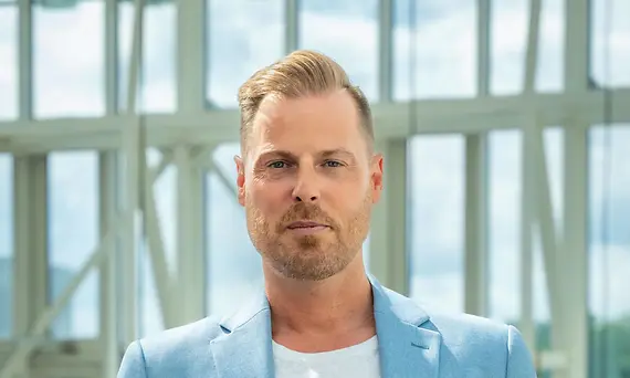 daniel.schaefer